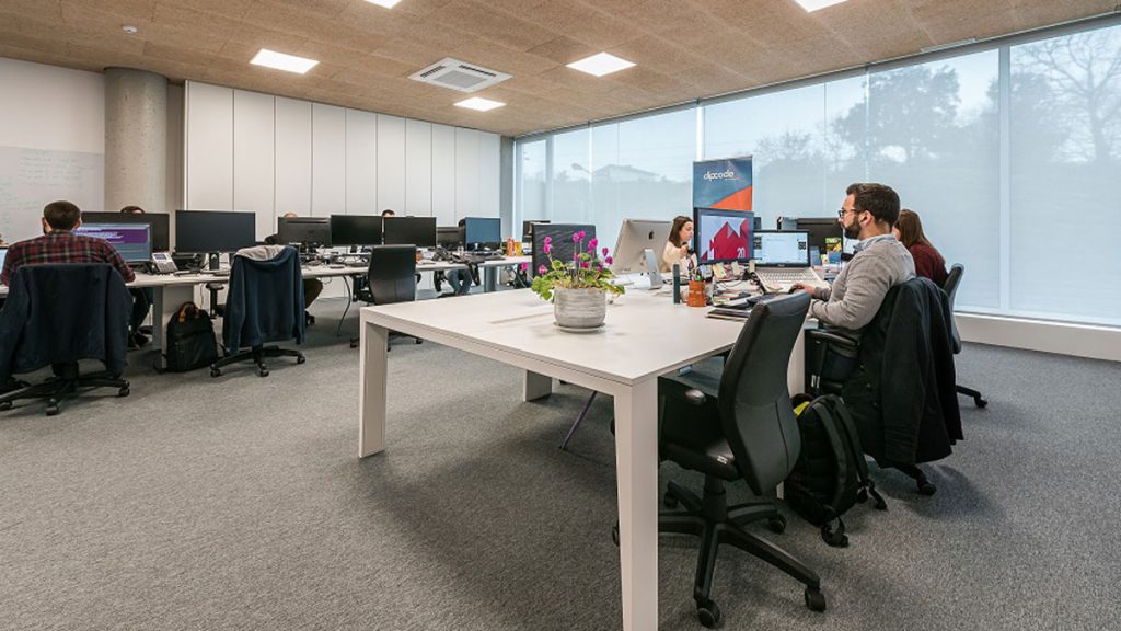 Living Offices Eurotux