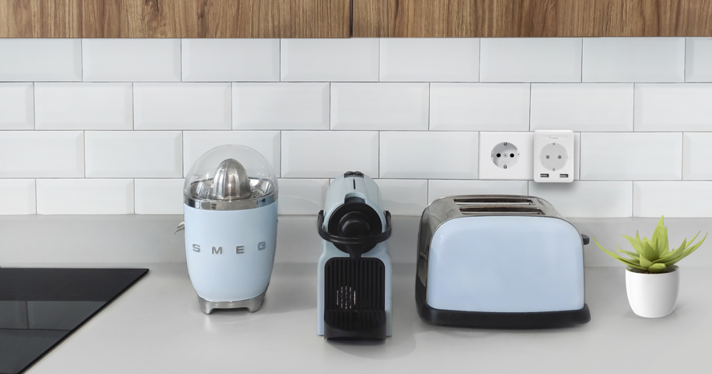 SPC Kitchen tomadas