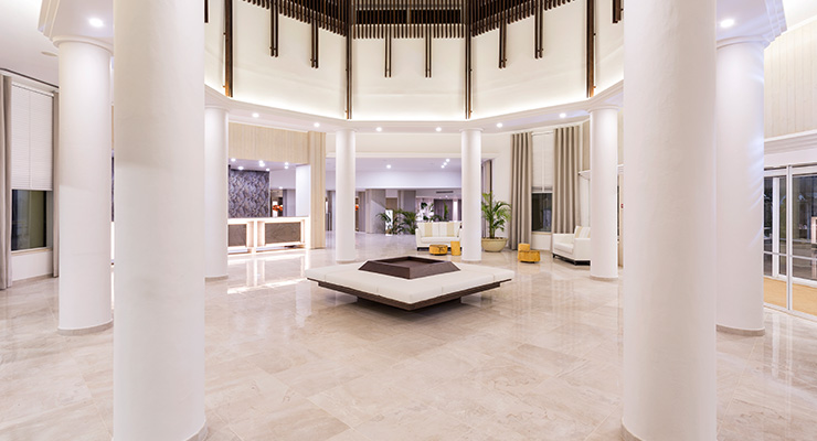 Adriana Beach Club Hotel Resort nomeada para o concurso Publituris - Portugal Travel Awards
