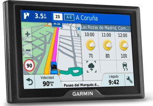 Garmin Drive: Informações sobre trânsito e radares em tempo-real no seu carro